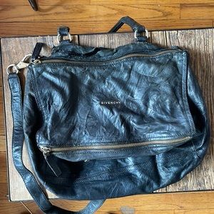 Givenchy large pandora bag, needs repair.